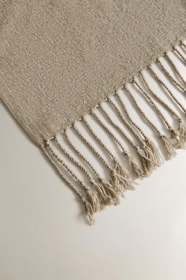 PLAID CHENILLE - Marron clair de Zara - Image 1
