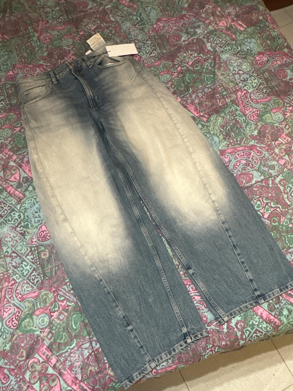 TRF BAGGY BALLOON MID-WAIST JEANS - Image 3