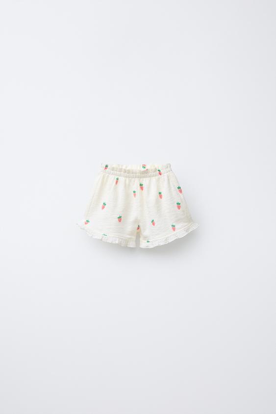STRAWBERRY PRINT RUFFLE SHORTS