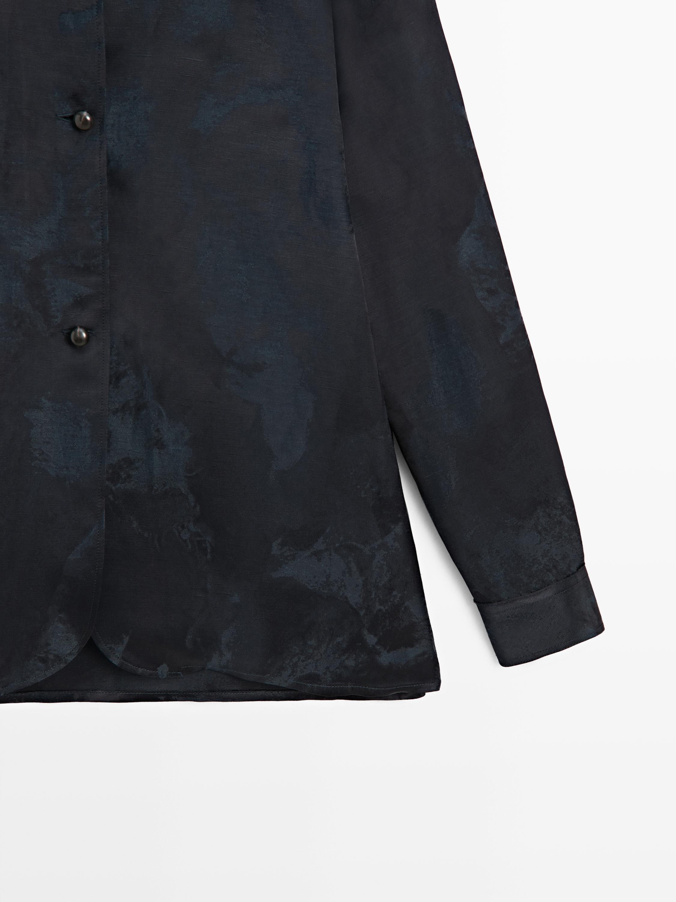 Flowing jacquard shirt