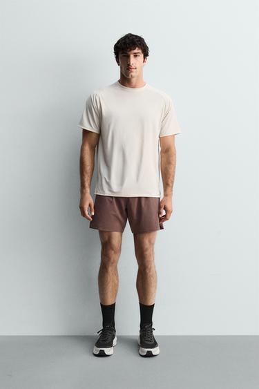 TECHNICAL TEXTURED T-SHIRT - Ecru / Marl by Zara