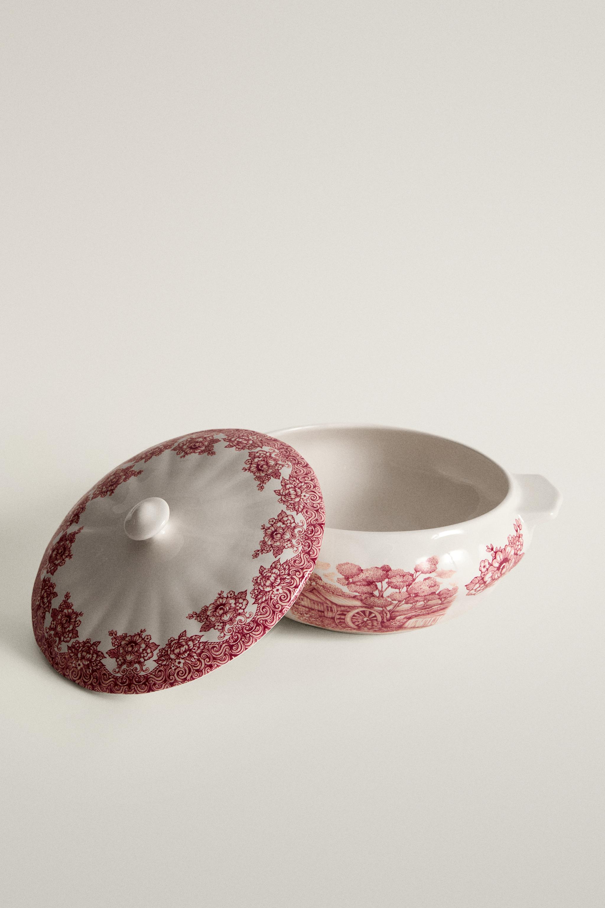 FLORAL AND LANDSCAPE EARTHENWARE TUREEN
