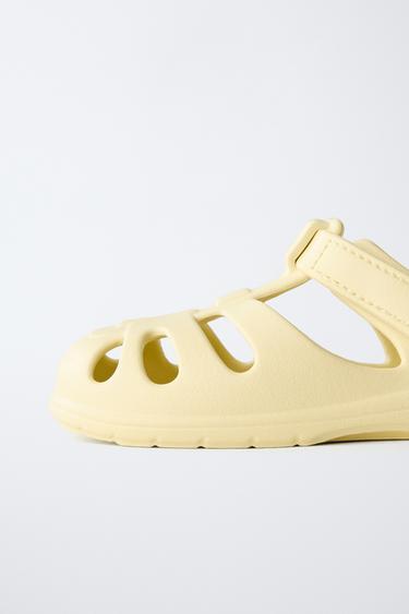 SANDALES STYLE PLAGE PIEDS NUS - Jaune de Zara - Image 3