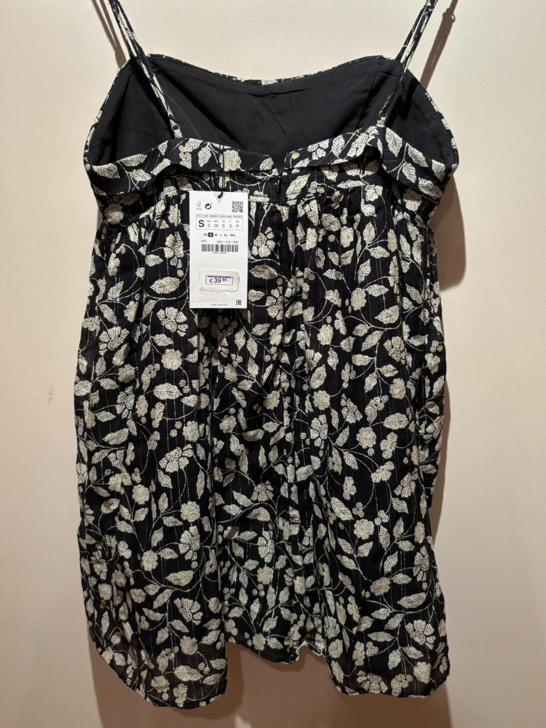PRINTED JUMPSUIT WITH METALLIC THREAD - Image 3