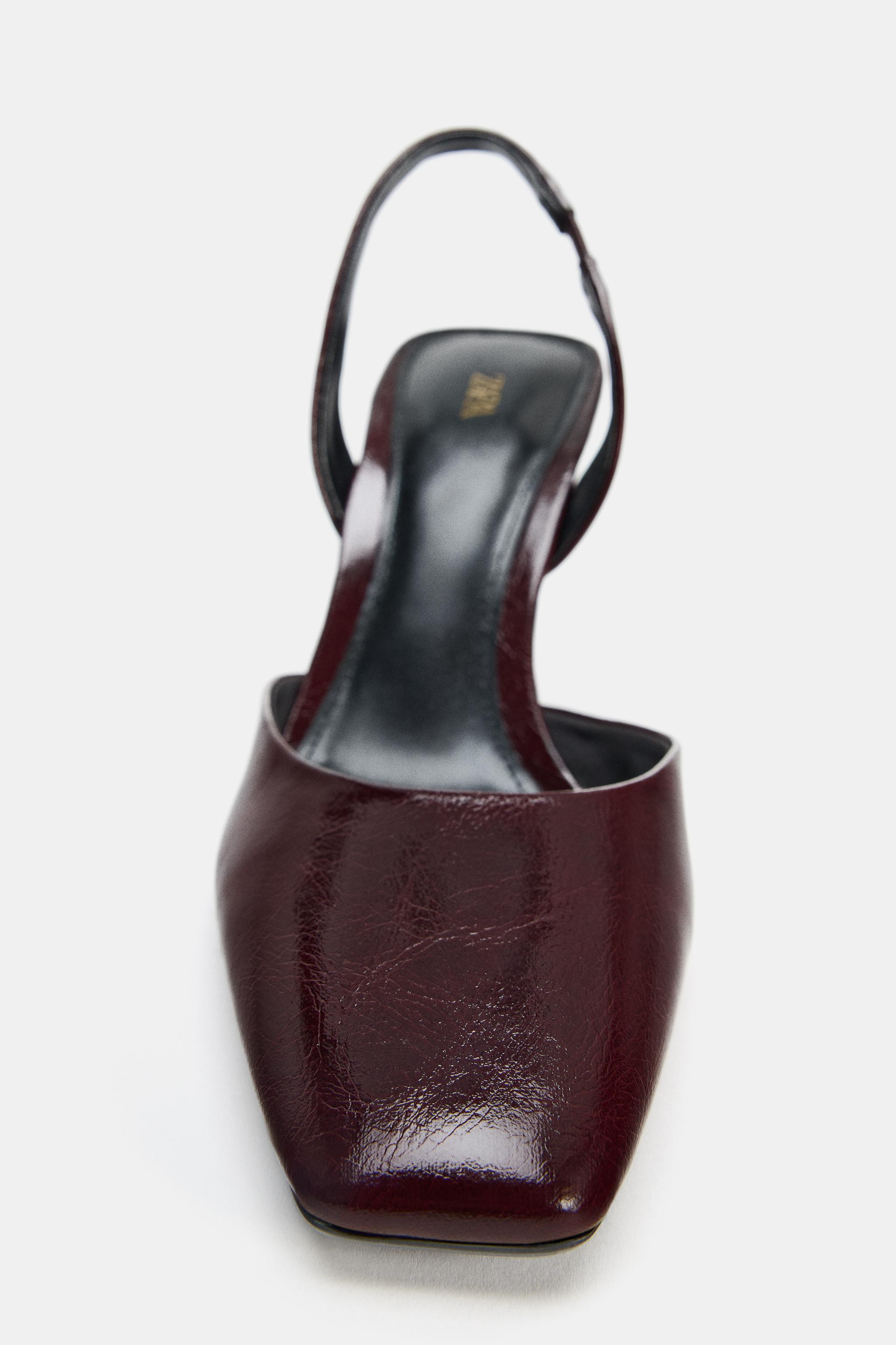 SQUARE TOE HEELS
