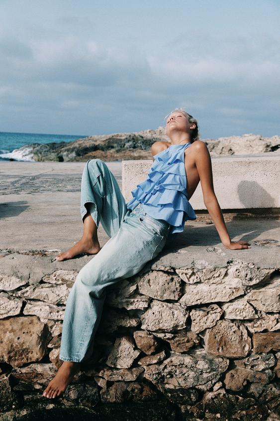 توب بوبلين مقلم بفريلز - أزرق مصطبغ الخاص بـ Zara - صورة 0