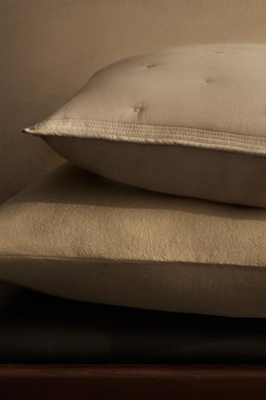 HOUSSE DE COUSSIN ÉDREDON MICROFIBRE - Beige clair de Zara