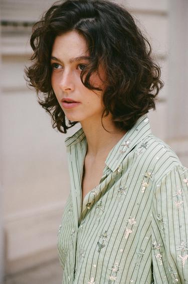 CHEMISE À RAYURES PAILLETTES - Vert moyen de Zara - Image 3