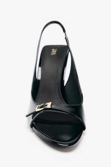 SANDALES À TALONS EFFET VERNI - Noir de Zara - Image 4