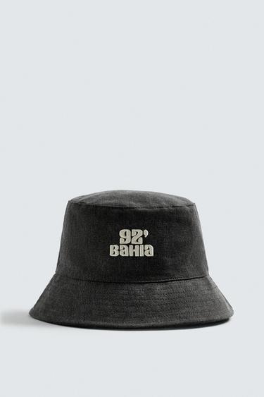 CONTRAST EMBROIDERY BUCKET HAT - Black by Zara