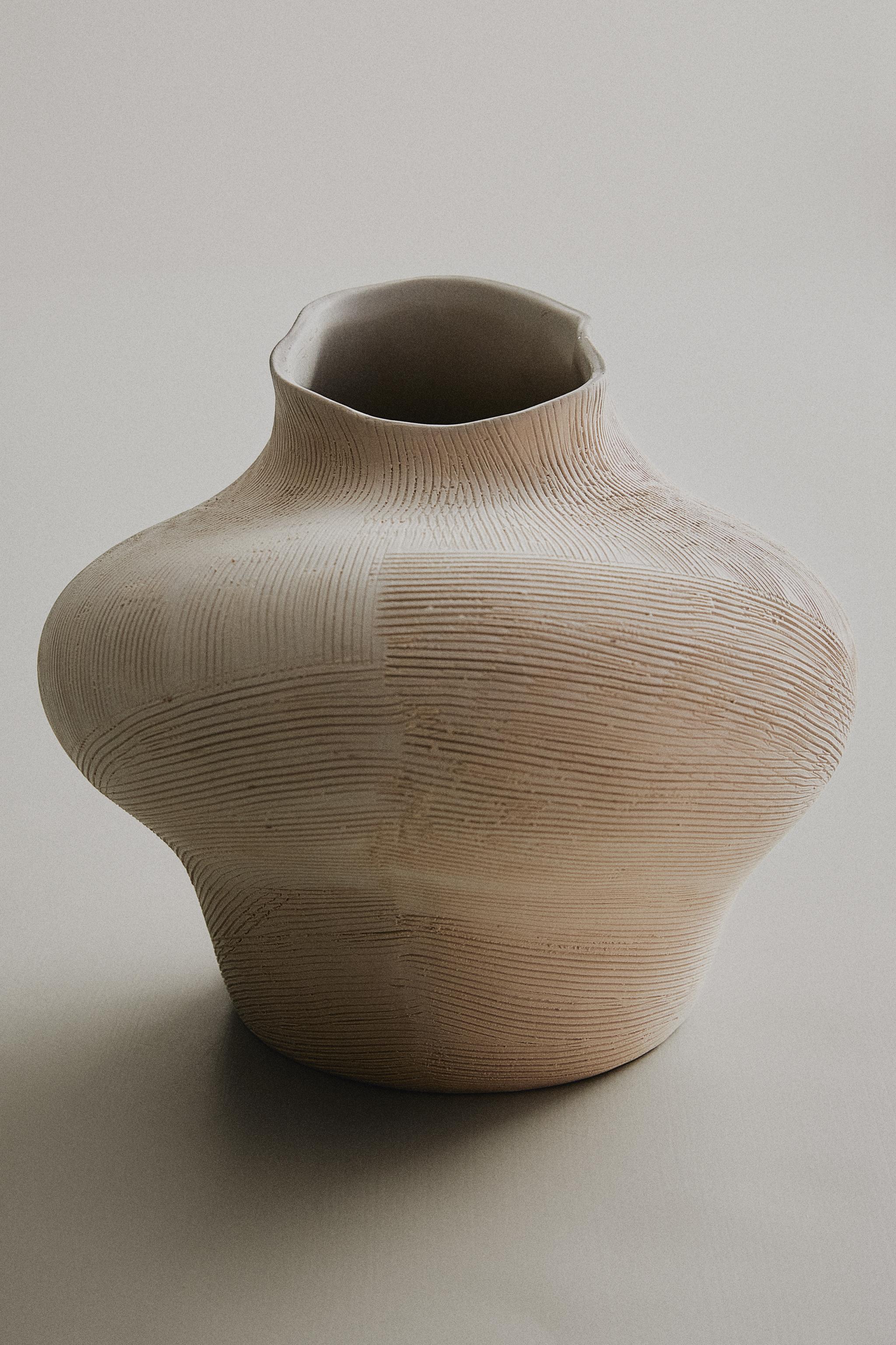 花瓶とプランター | ZARA 日本