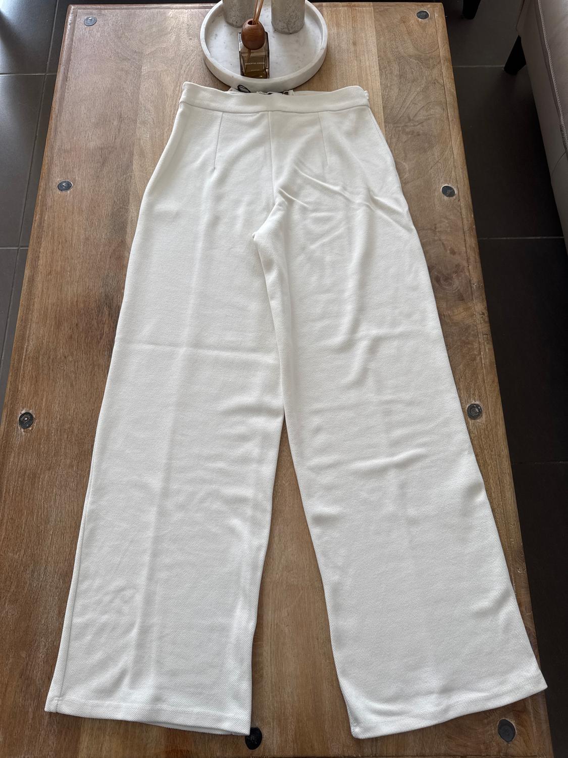 WIDE-LEG TROUSERS WITH BUCKLE - Image 2