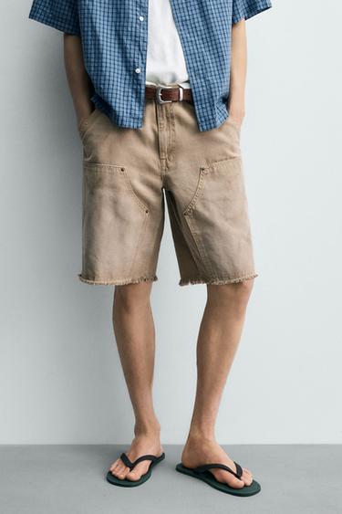 CELANA BERMUDA RELAXED FIT SAKU CARPENTER - Putih pasir dari Zara