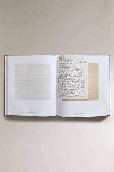AGNES MARTIN: PAINTINGS, WRITINGS, REMEMBRANCES BOOK - Blue by Zara - Image 2