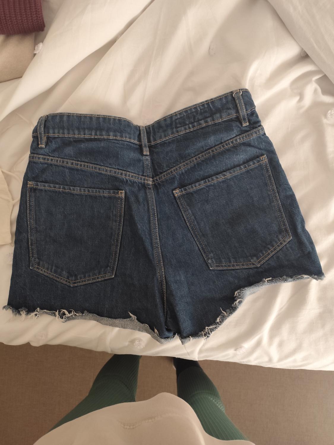 Z1975 LOW-RISE LOOSE FIT SHORTS - Image 2