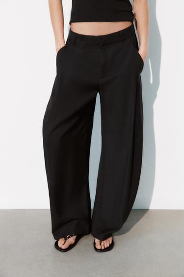 Zara FLOWY PLEATED PANTS - Black