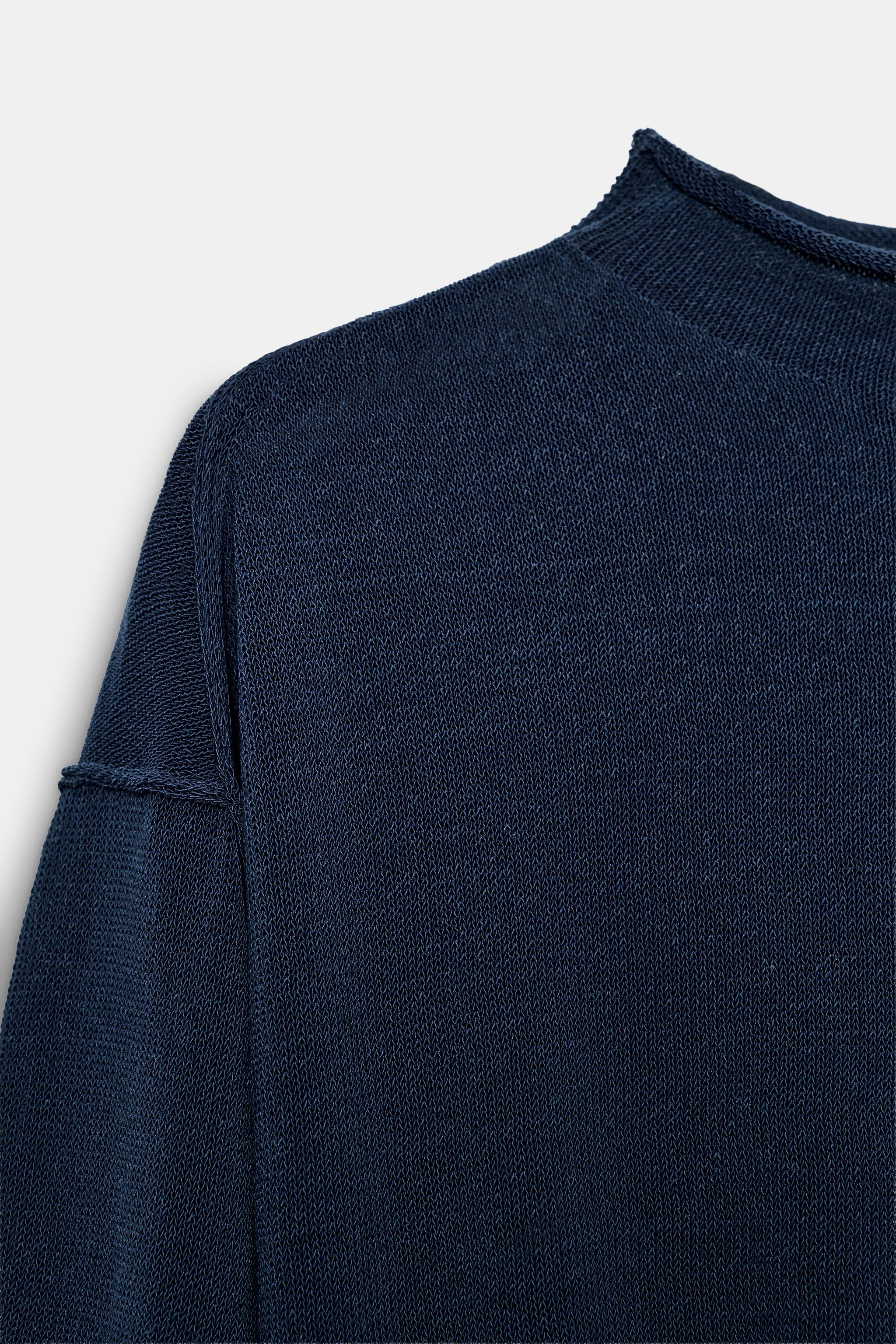 PULL EN MAILLE AVEC TAILLE LARGE