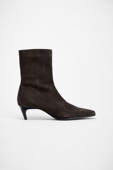 SPLIT SUEDE KITTEN HEEL ANKLE BOOTS - Chocolate Brown by Zara