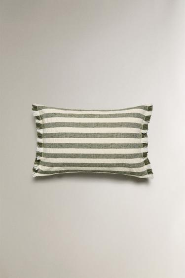 غلاف وسادة مخطط - مخضر الخاص بـ Zara - صورة 0