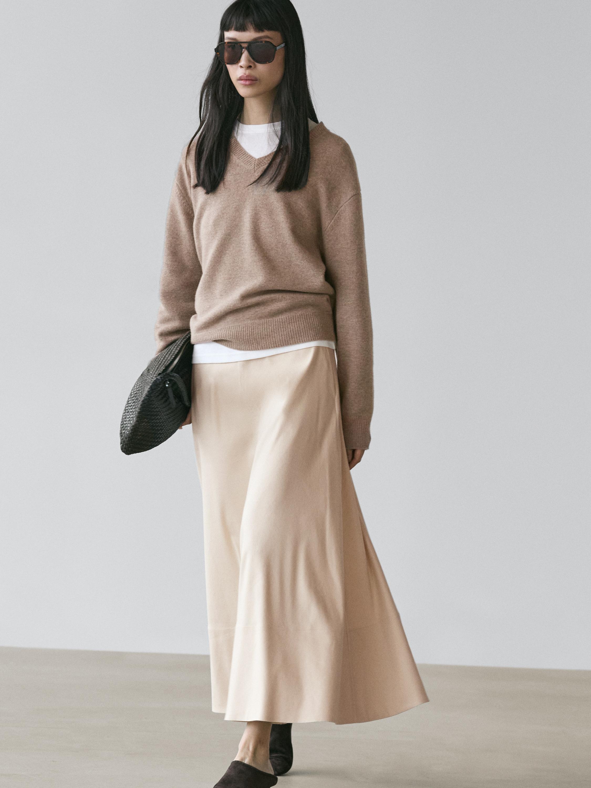 Linen blend flared skirt with pocket — Ecru