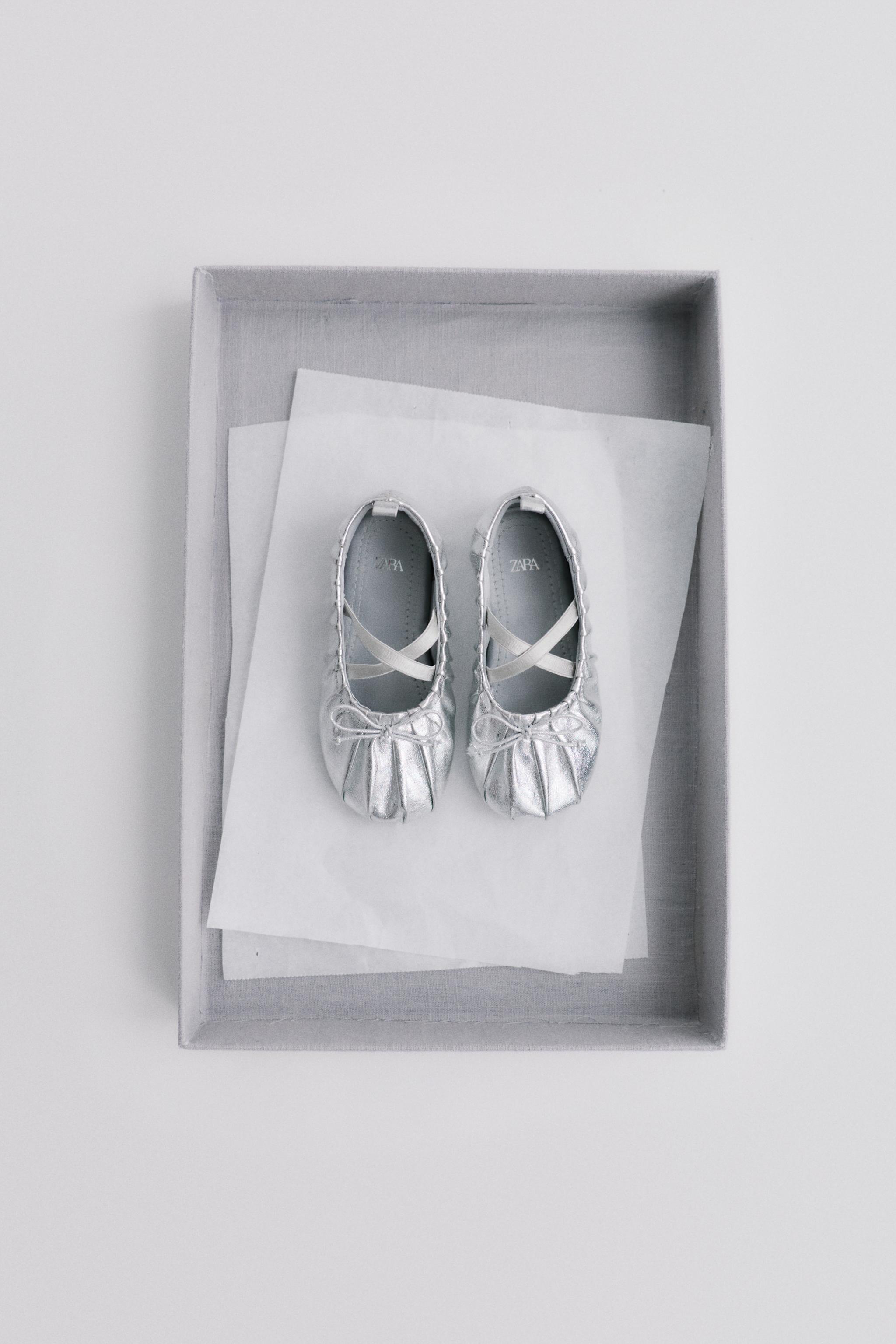 METALLIC BALLET FLATS — Silver