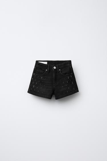 BERMUDA DENIM TACHAS - Negro de Zara - Imagen 0