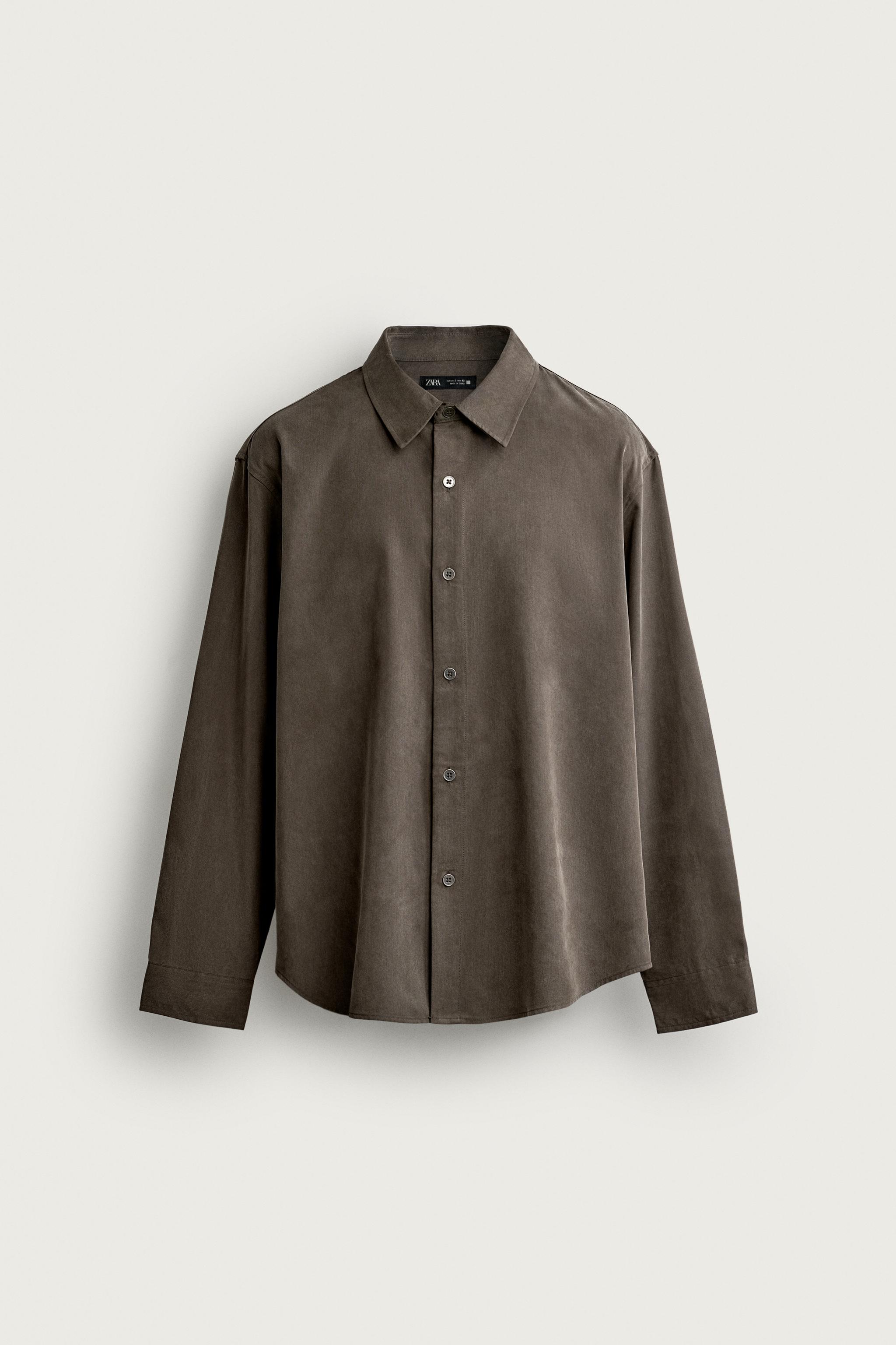 RELAXED FIT FLUID SHIRT — Mink brown