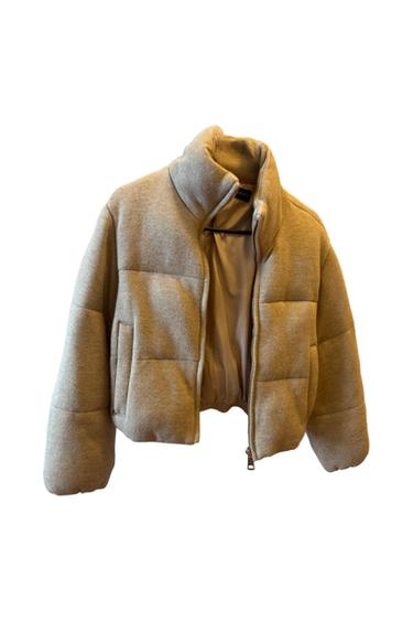 ZARA CROPPED KNIT PUFFER JACKET IN BEIGE SIZE XS