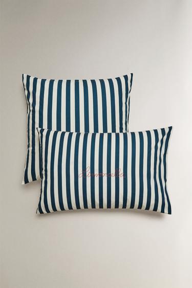 X THE ANIMALS OBSERVATORY KIDS’ STRIPED PILLOWCASE - Navy blue by Zara