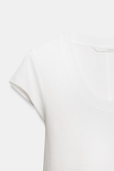 T-SHIRT À MANCHES COURTES - Blanc cassé de Zara - Image 6