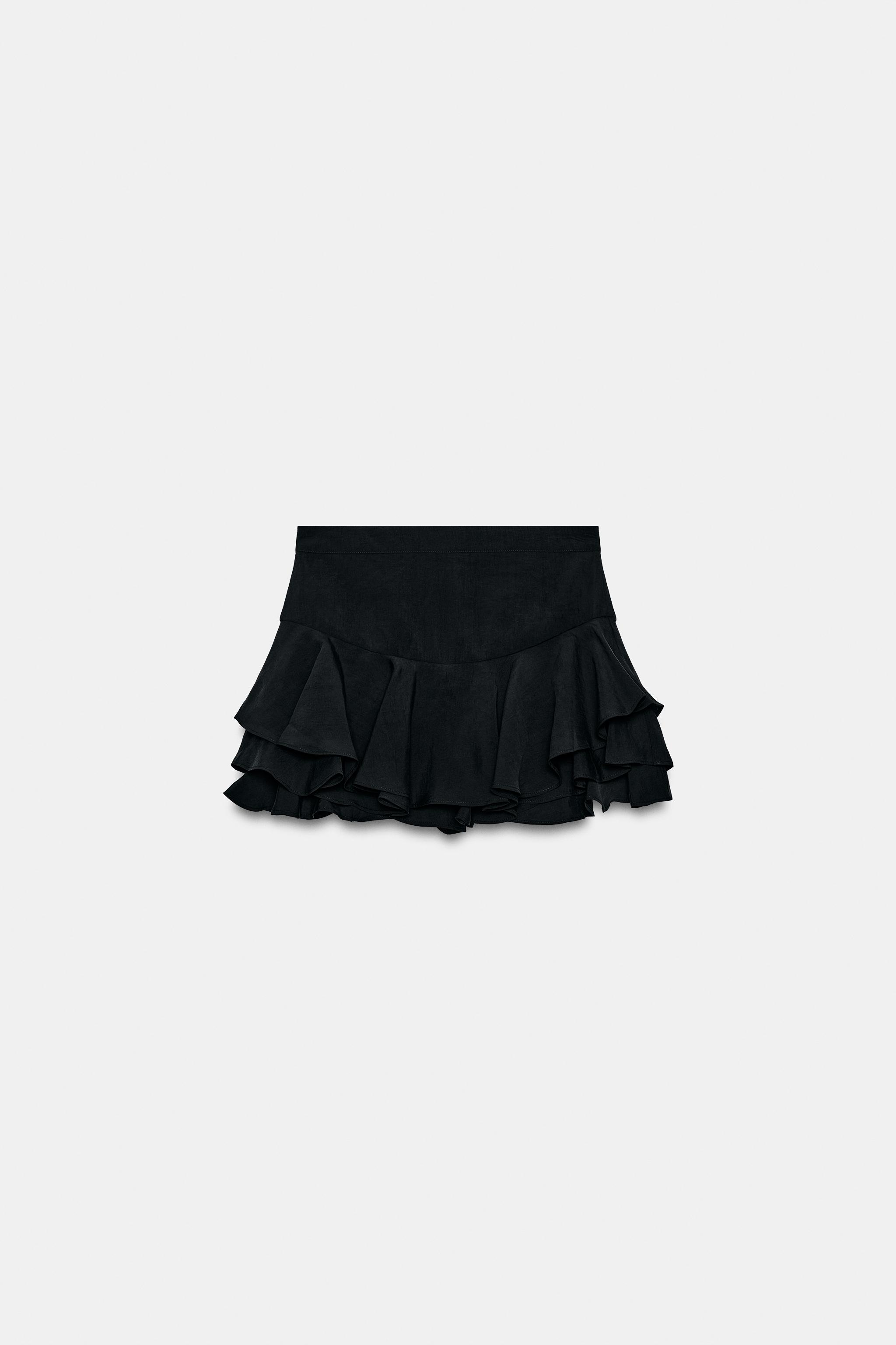 SHORTS COM BABADO ZW COLLECTION - Preto | ZARA Brasil
