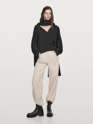 Zara Flowing blouse with V-neckline - Black - Image 0