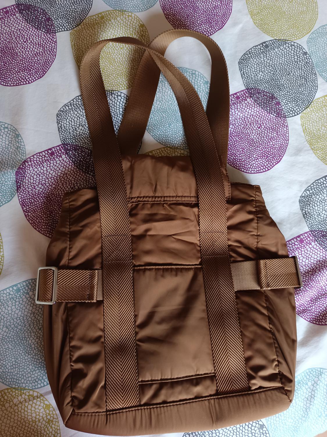 NYLON TOTE BAG WITH HANDLES AT THE FRONT - Image 2