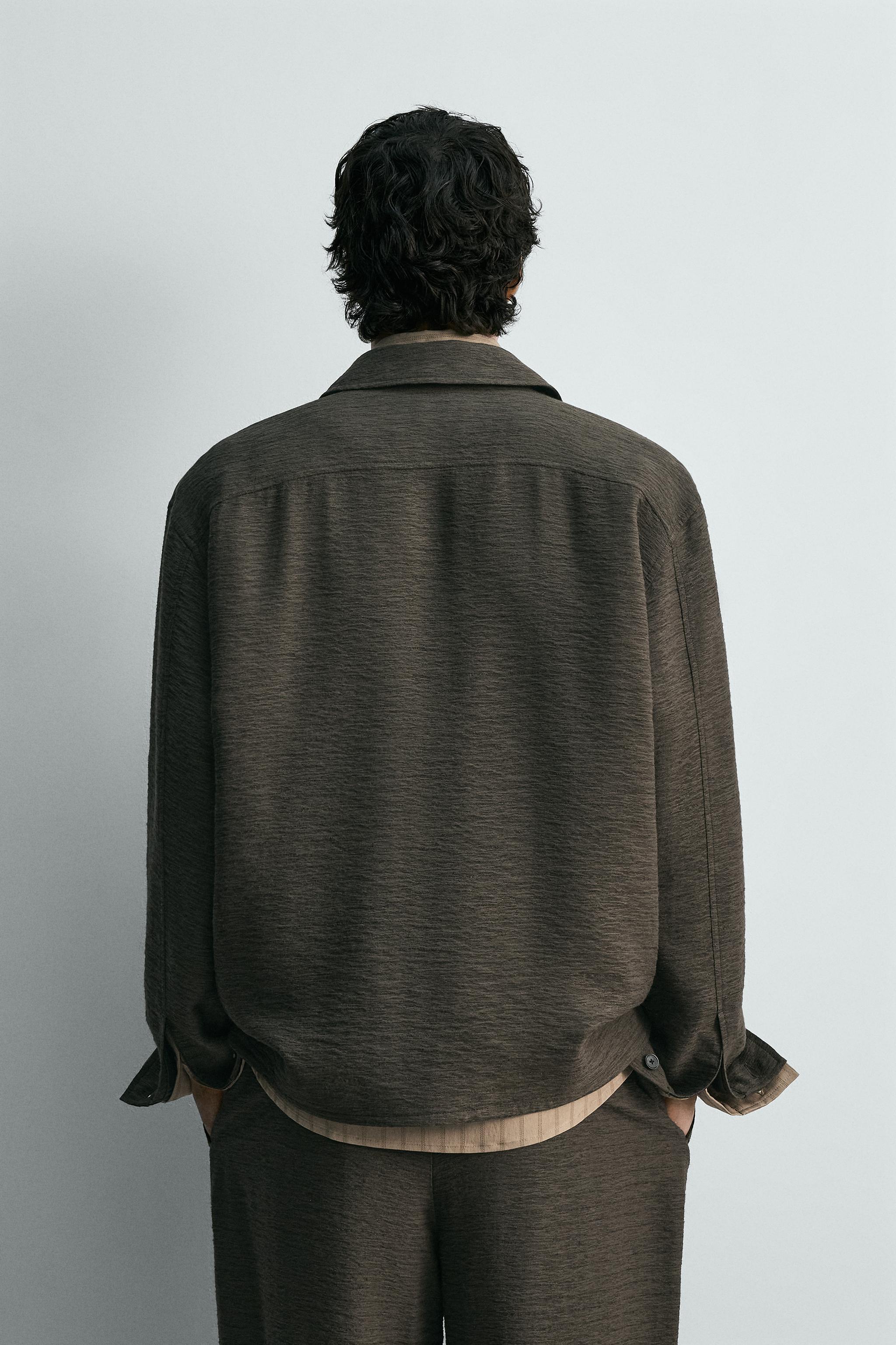 FLUID TEXTURED OVERSHIRT