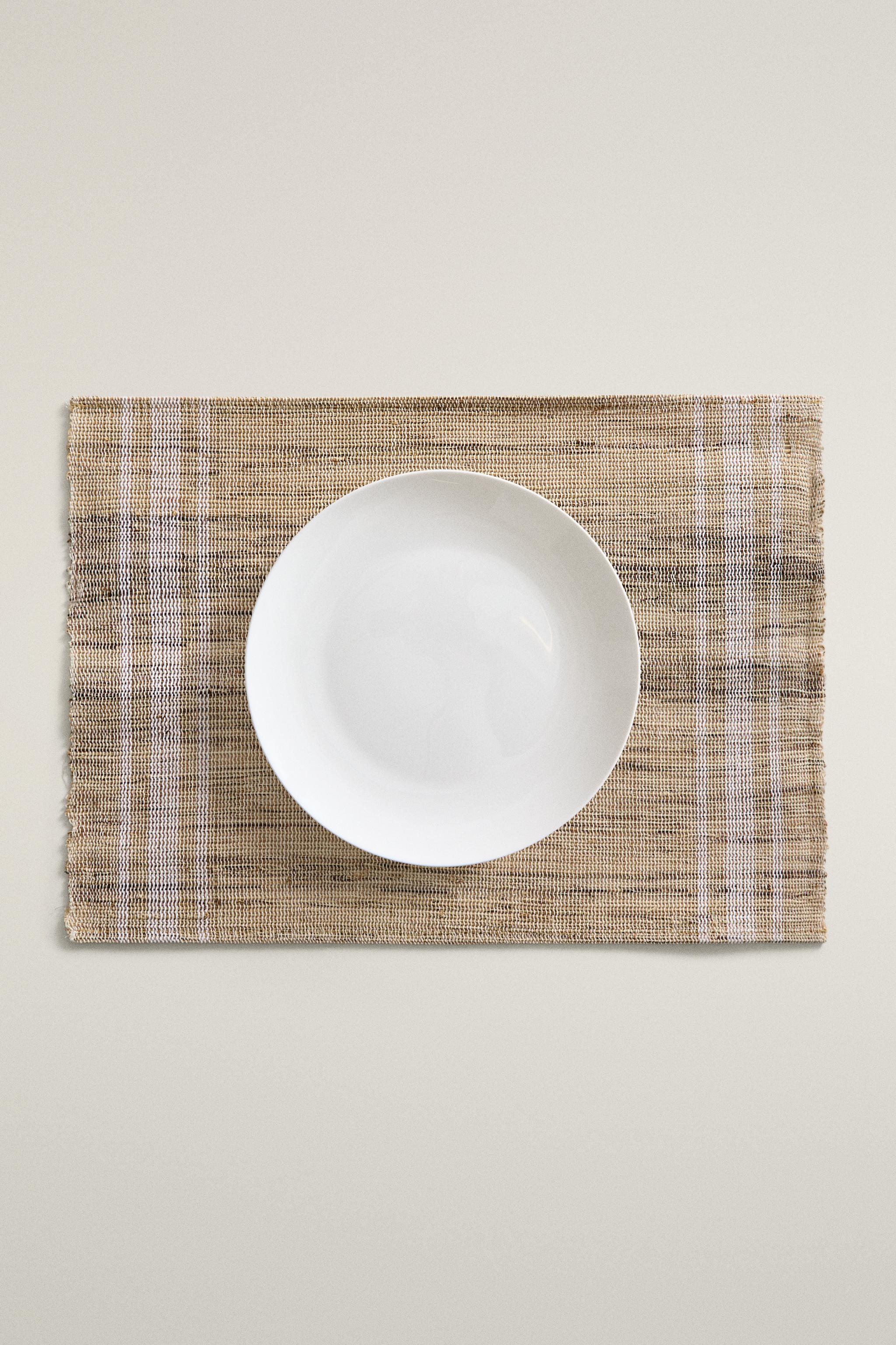 STRIPED RAMIE PLACEMAT