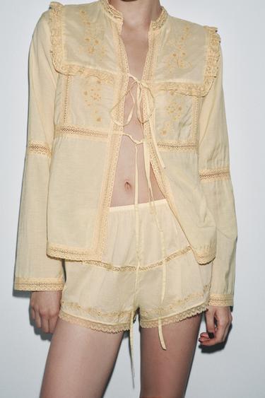 FLORAL EMBROIDERED LACE SHORTS - LIMITED EDITION - Yellow by Zara