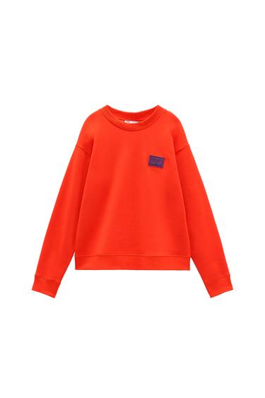 PATCH SWEATSHIRT