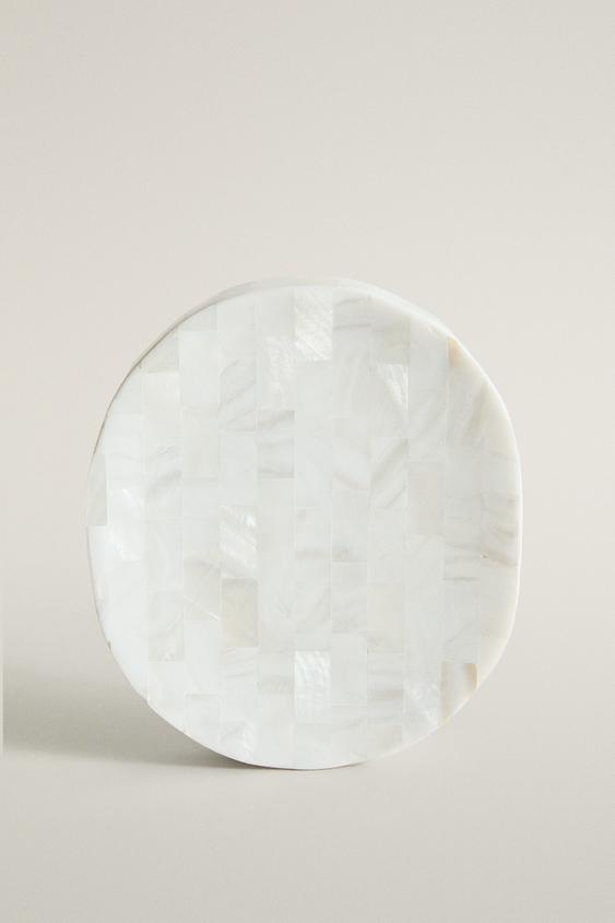 MOTHER-OF-PEARL-EFFECT BATHROOM SOAP DISH - Light beige by Zara - Image 0