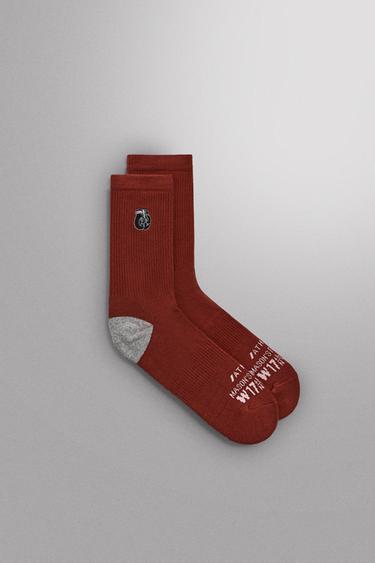 2-PACK OF RIB EMBROIDERED SOCKS - Burgundy by Zara