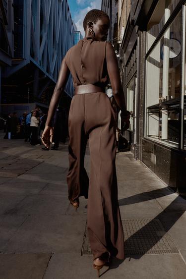 COMBINAISON SANS MANCHES CEINTURE - Marron de Zara - Image 1