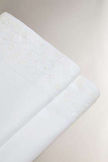 DRAP DE DESSUS COTON ET LIN RELIEF - Blanc de Zara - Image 3