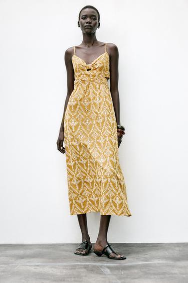 VESTIDO MIDI BORDADOS - Mostaza de Zara