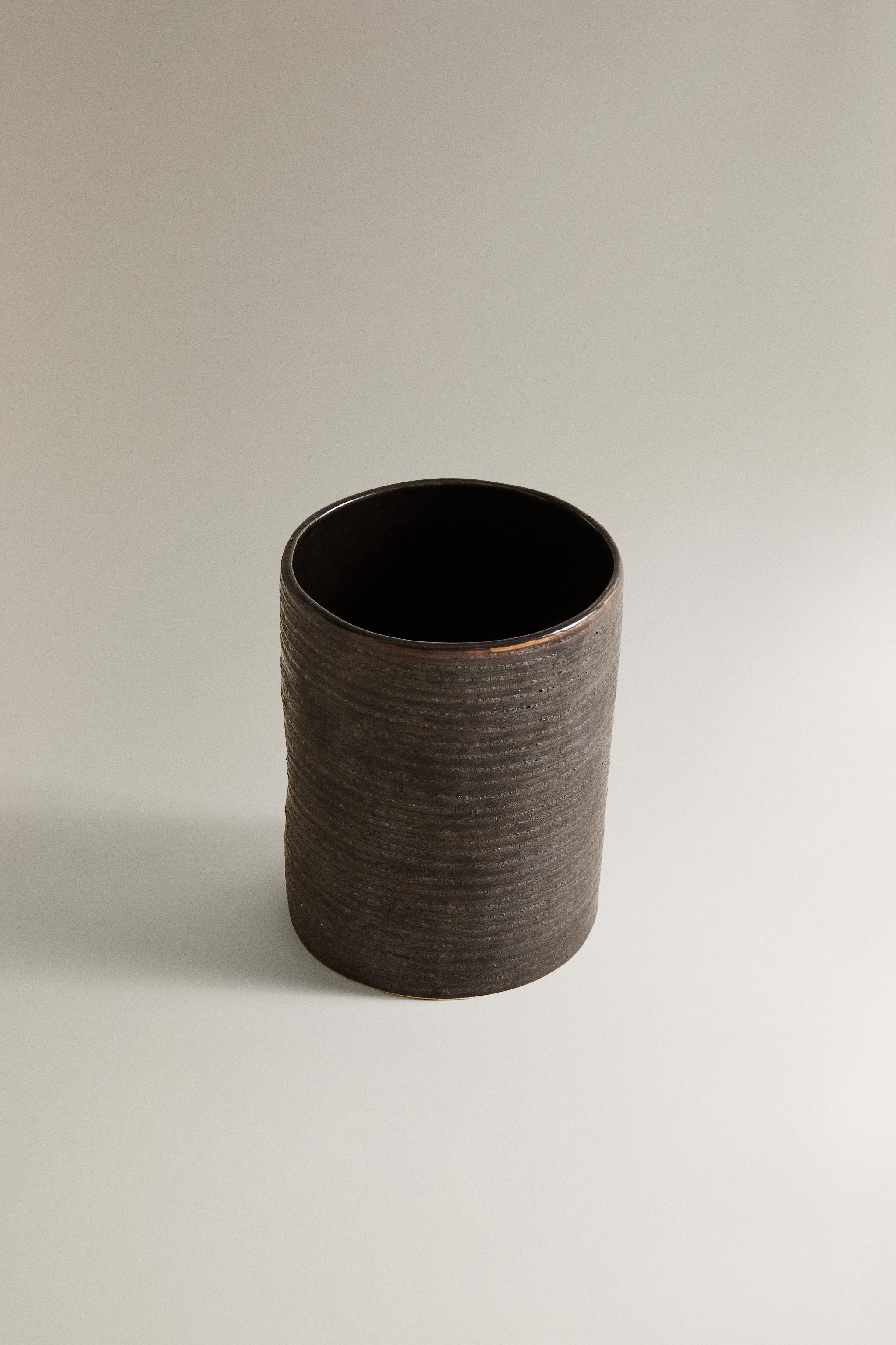 BLACK CERAMIC TOOTHBRUSH TUMBLER