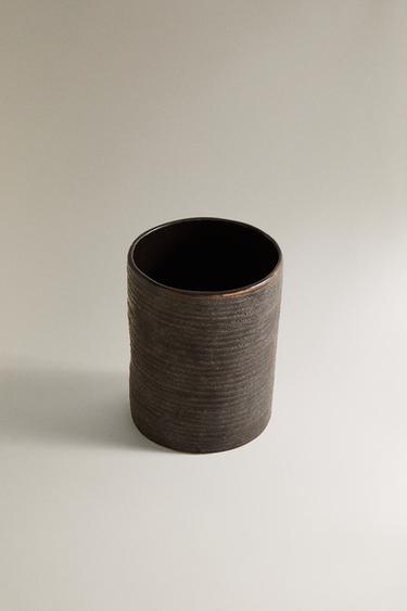 BLACK CERAMIC TOOTHBRUSH HOLDER - Black by Zara - Image 1