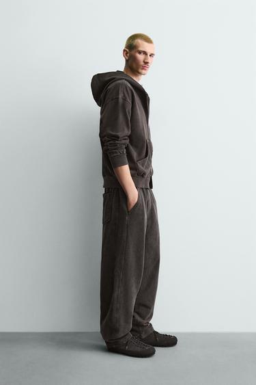 PANTALÓN JOGGER BALLOON FIT LAVADO - Marrón oscuro de Zara