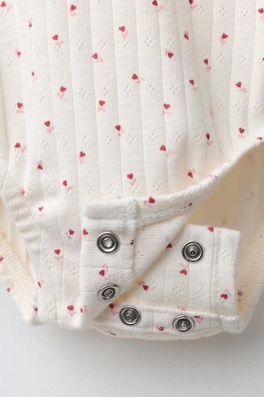 ENSEMBLE VESTE, BODY ET LEGGING À IMPRIMÉ CŒURS - Rose pastel de Zara - Image 6