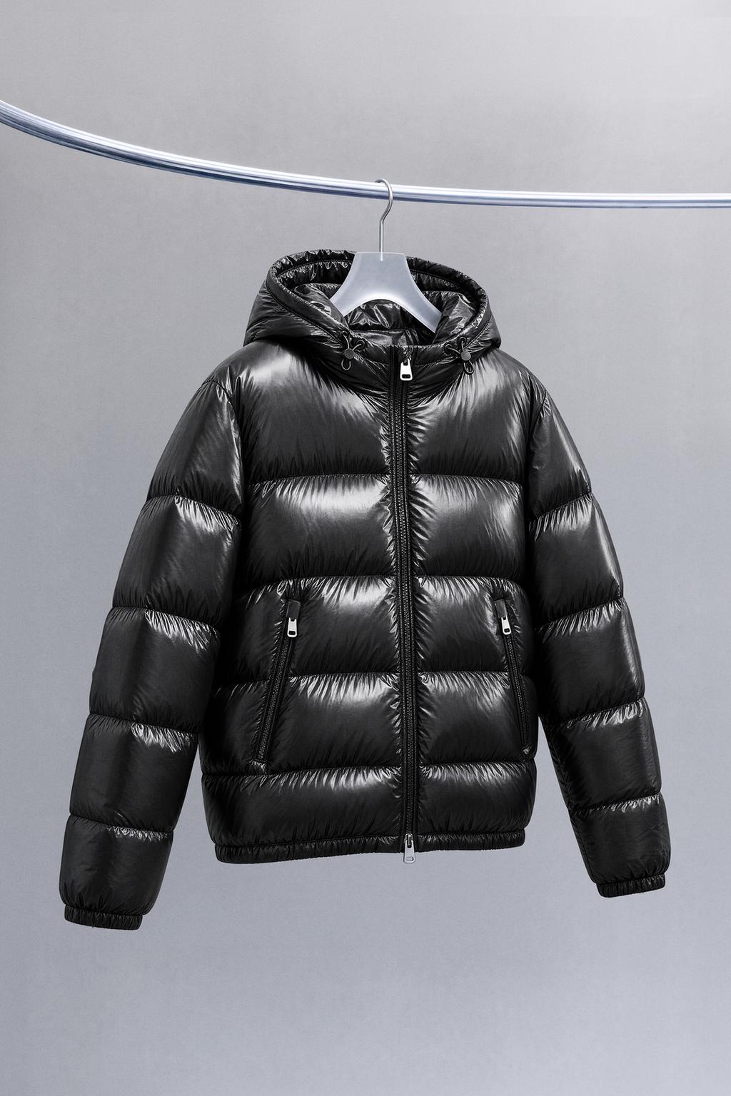 80% DOWN - 20% FEATHER WATER-REPELLENT JACKET