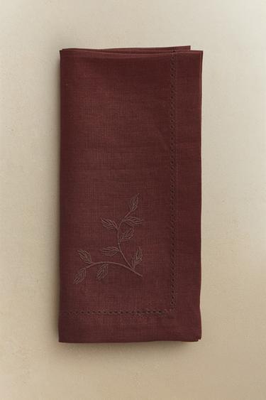 フローラル エンブロイダリー リネンテーブルナプキン(x 2)ボルドーZaraのフローラル エンブロイダリー リネンテーブルナプキン(x 2) - ボルドー