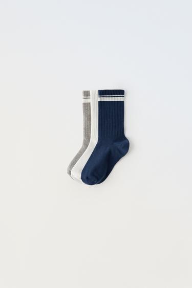 PACK TRES CALCETINES LARGOS BANDAS - Blanco / Gris de Zara