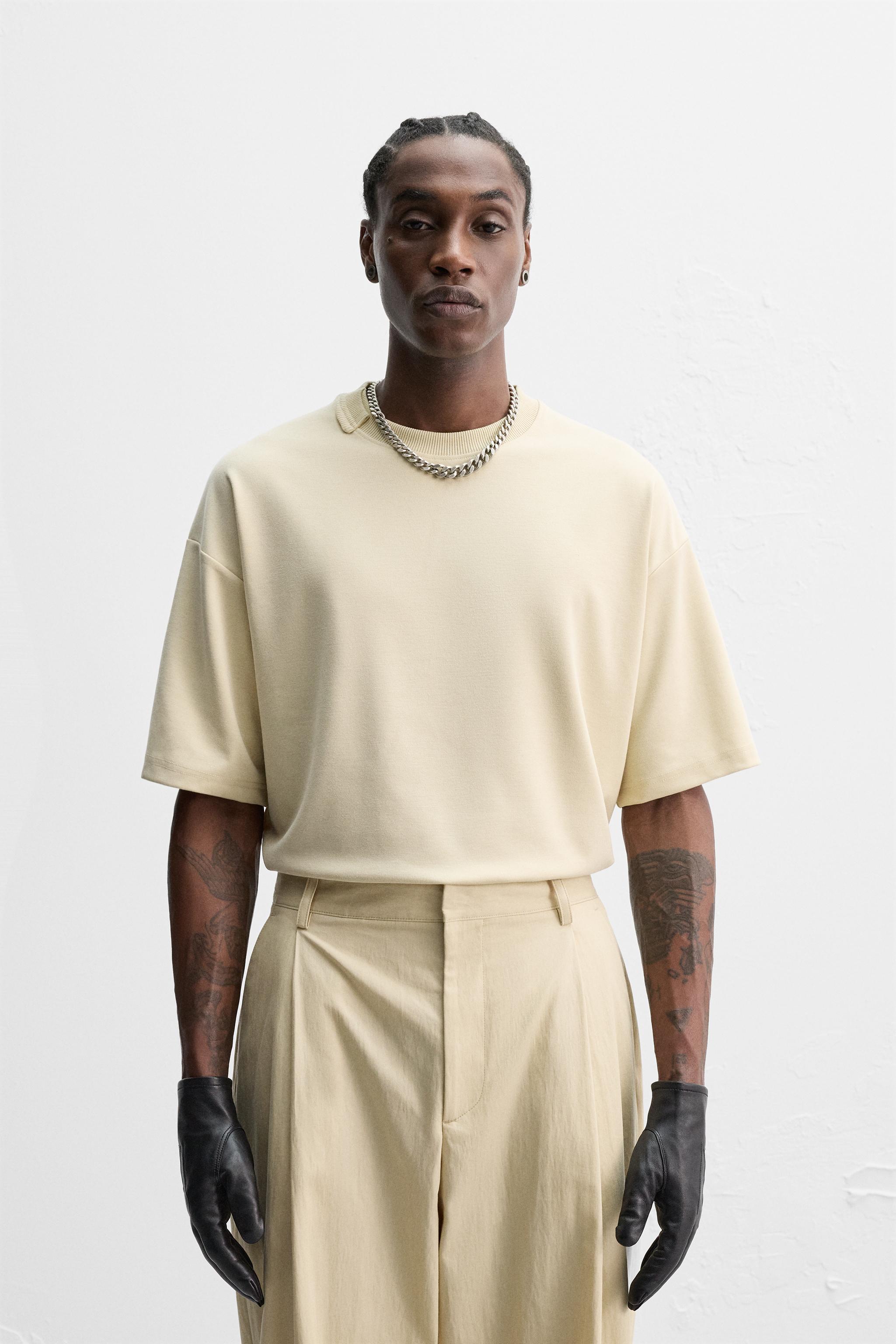 LIMITED EDITION インターロックTシャツ - ホワイト | ZARA